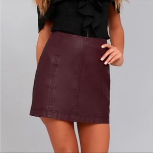 Free People Modern Femme Faux Leather Mini Skirt wine size 4 new
